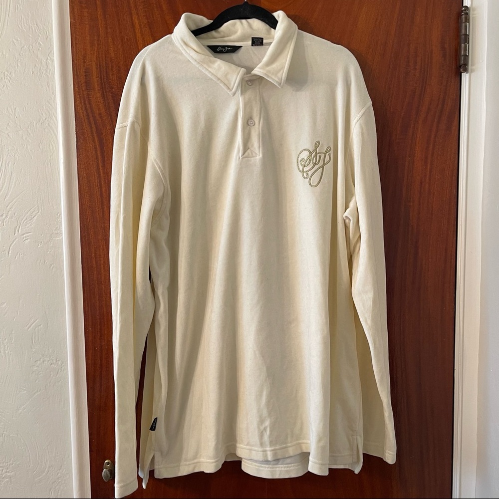 Sean John Velour top with buttons